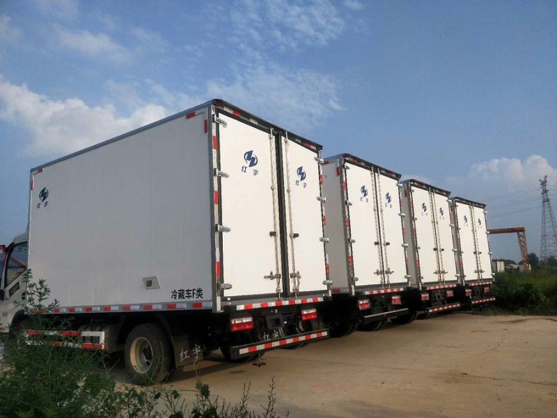 美狮贵宾会卡车销售4.2米冷藏卡车